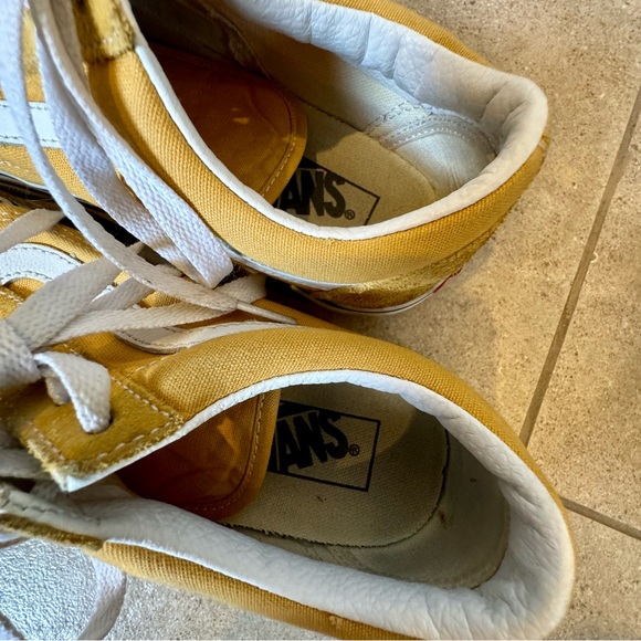 Vans Yellow and White Women's Shoes - Picture 5 of 7